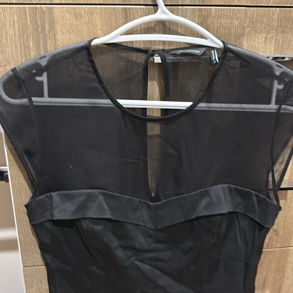 Marciano Blk fitted sleeveless top with mesh upper body. XS - Picture 2 of 4